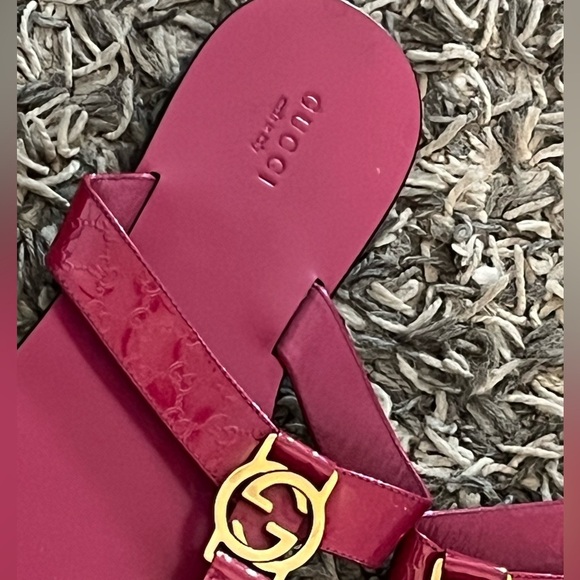 Gucci Fuschia Pink vernice crystal leather micro
Guccisima sandals - Picture 3 of 8